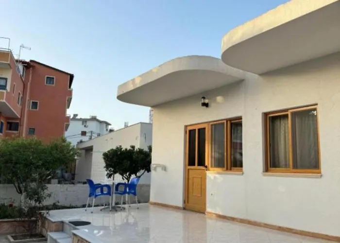 White House 2 Ksamil Pensjonat Saranda