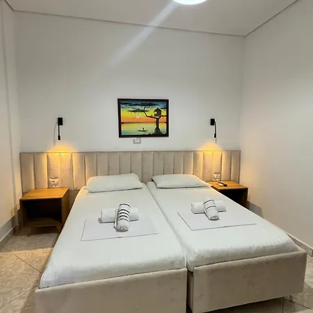 White House 2 Ksamil Saranda