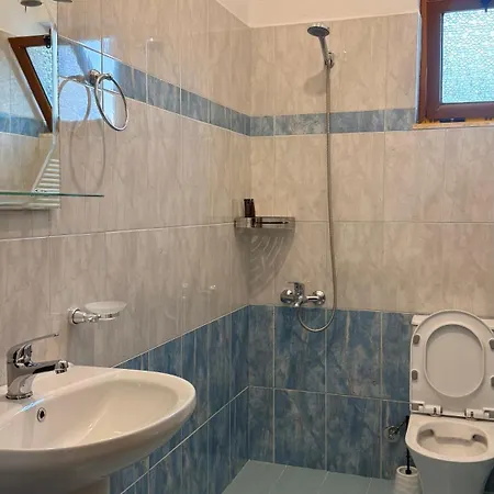 White House 2 Ksamil Penzion Sarandë